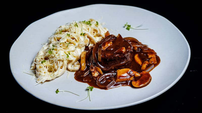 Fettuccine Alfredo creamy pasta